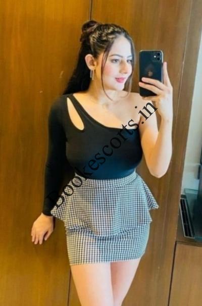 Full enjoyment with Jaora Call Girl Suman