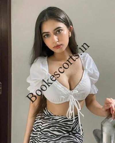 Shivani Hot female Escort in Bhitarwar, Gwalior